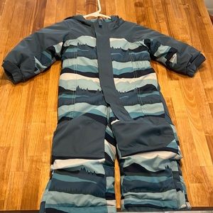 Baby/Toddler snow suit from L.L. Bean. 12-18 mo fits more like 18-24 mo.